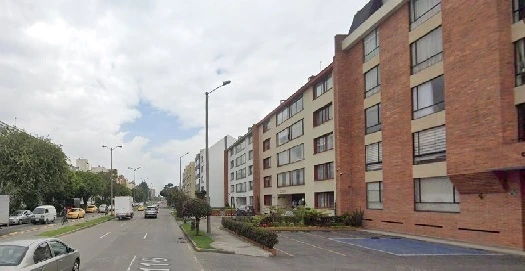 Apartamentos en Alhambra